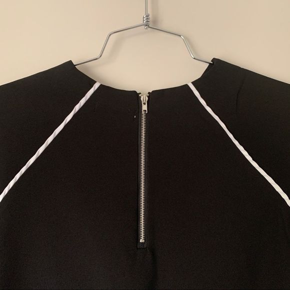 Black Circle Blouse - Picture 3 of 8